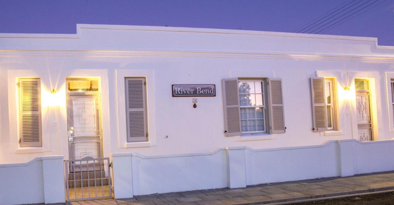 River Bend Guesthouses กราฟฟ์-เรเน็ต ภายนอก รูปภาพ