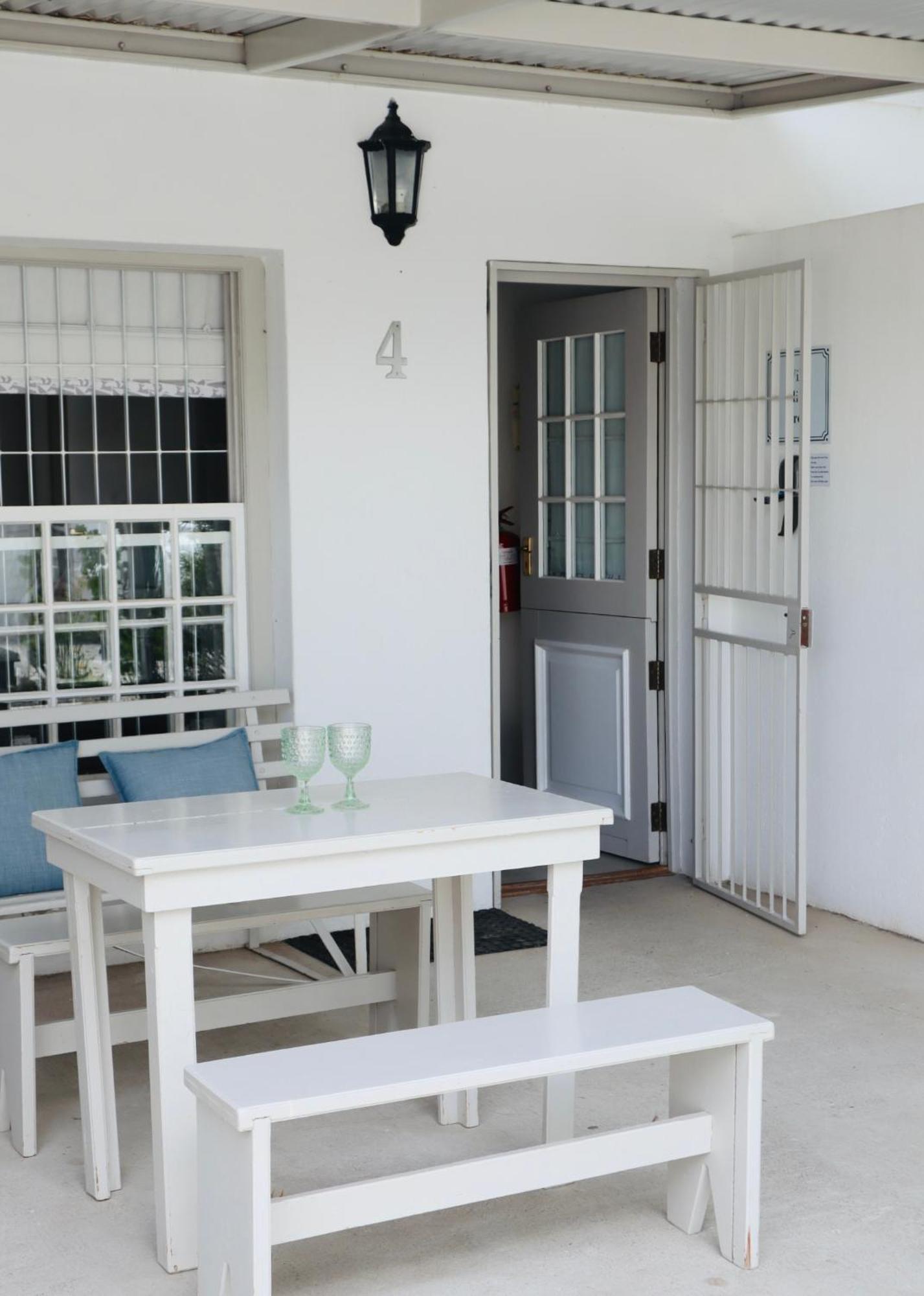 River Bend Guesthouses กราฟฟ์-เรเน็ต ภายนอก รูปภาพ